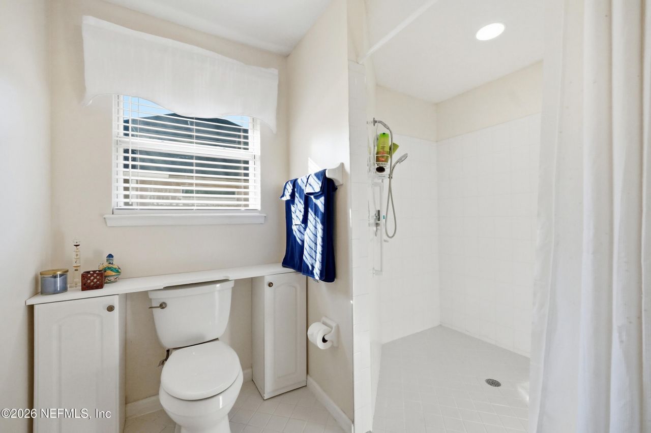 8619 Pebble Creek Lane, Jacksonville, FL 32256 Photo