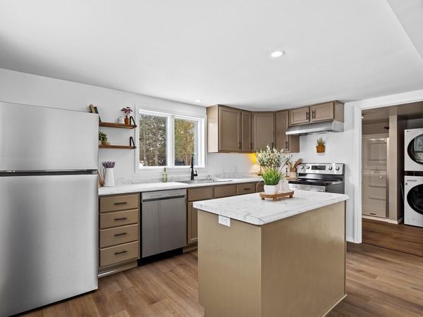 331 E Washington AVENUE, Cleveland, WI 53015