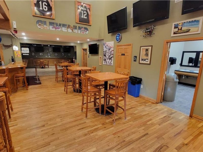 3463 Fulton Road, Cleveland, OH 44109 Photo 8