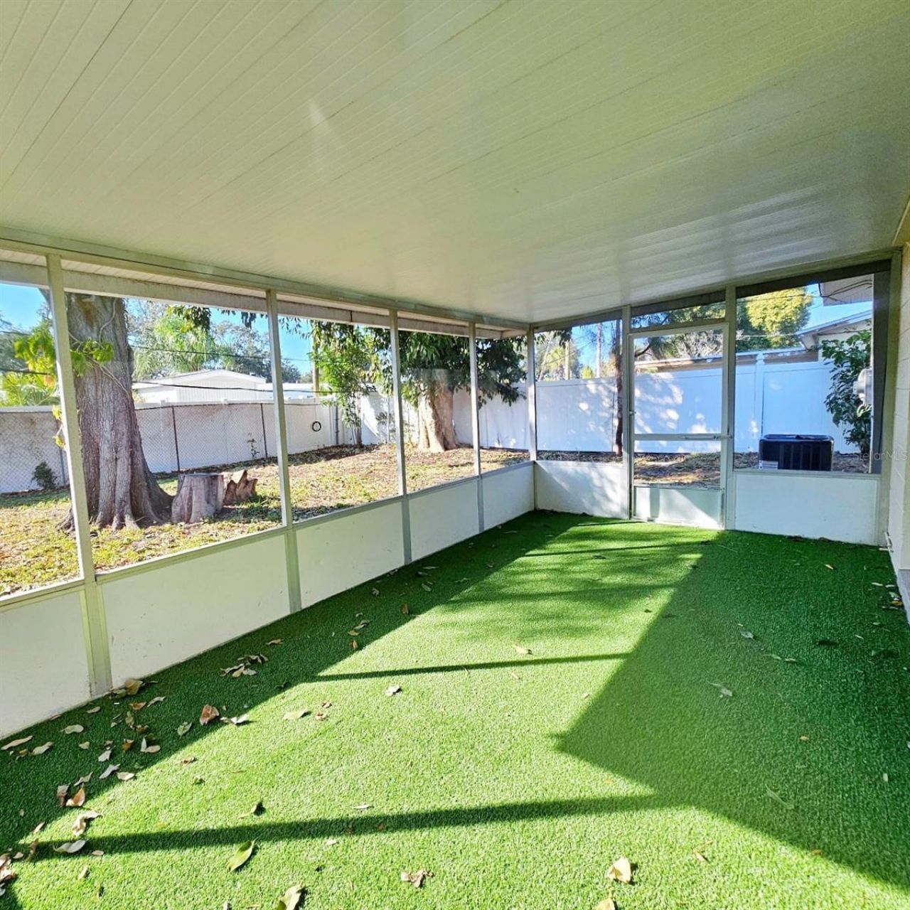 5520 Hobson Street Ne, Saint Petersburg, FL 33704 Photo