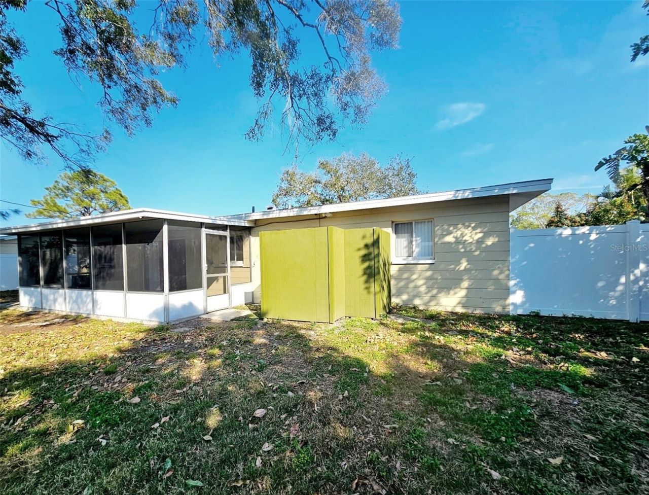 5520 Hobson Street Ne, Saint Petersburg, FL 33704 Photo