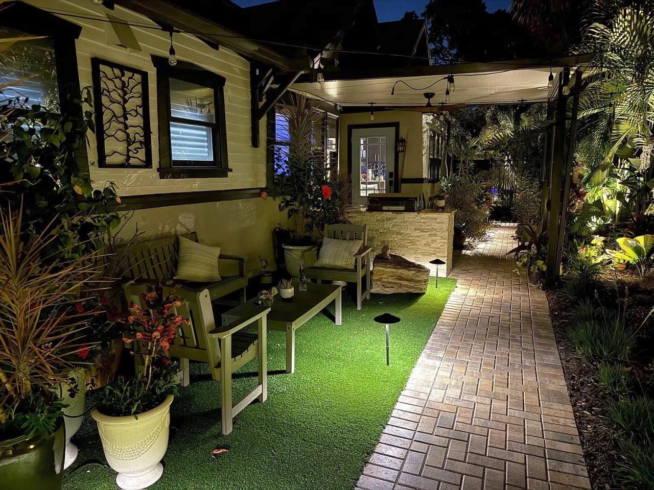 2500 Burlington Avenue N, Saint Petersburg, FL 33713 Photo