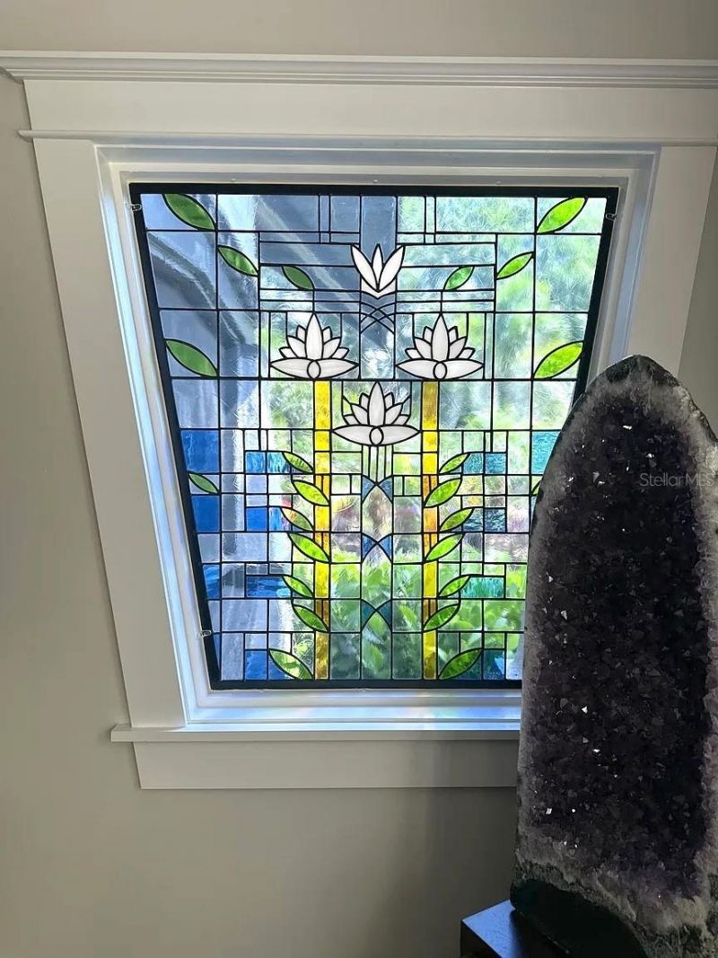 2500 Burlington Avenue N, Saint Petersburg, FL 33713 Photo