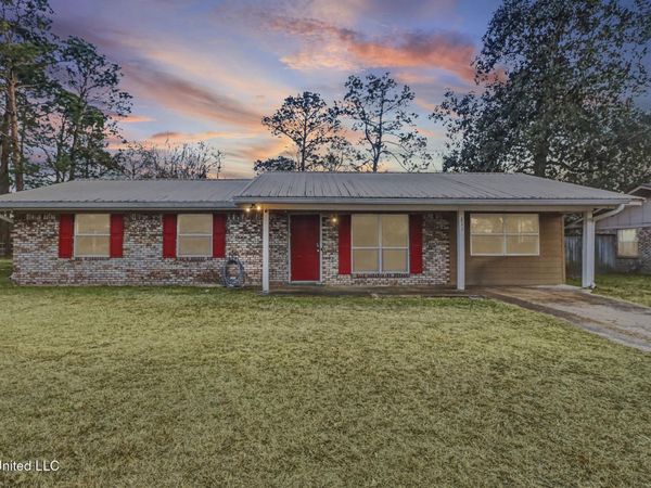 211 Palmyra Street, Long Beach, MS 39560