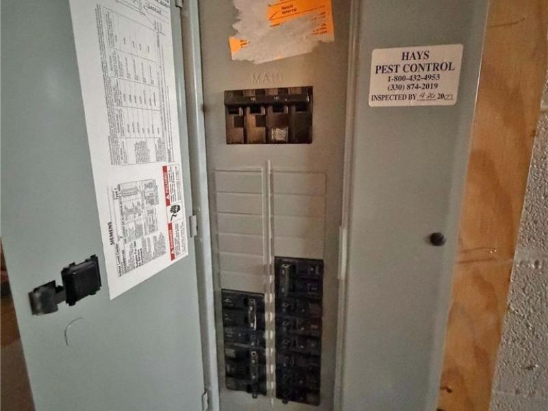 1461 Brookridge Avenue, Louisville, OH 44641 Photo 20