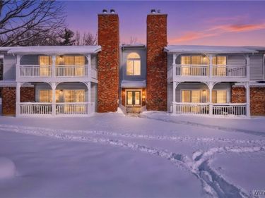 1075 Youngs Road, Unit H, Buffalo, NY 14221