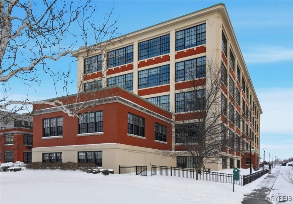 2917 Main Street, Unit 105, Buffalo, NY 14214 Main Photo