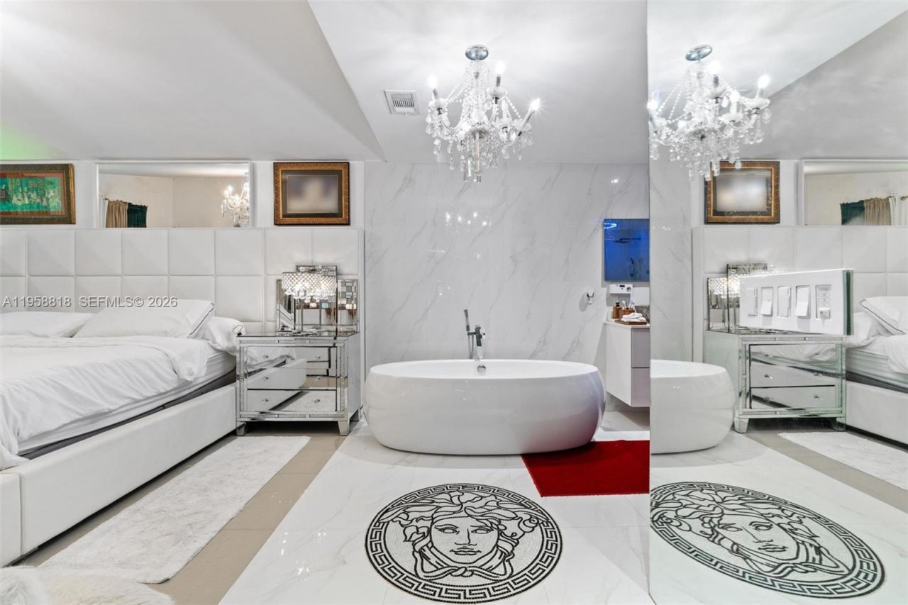 5018 SW 148th Pl, Miami, FL 33185 Photo