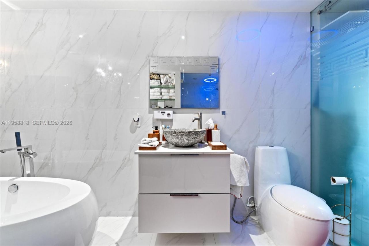 5018 SW 148th Pl, Miami, FL 33185 Photo