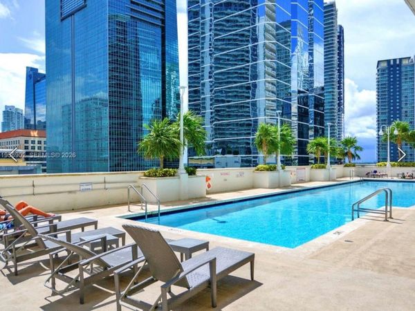 1200 Brickell Bay Dr , Unit 1509, Miami, FL 33131