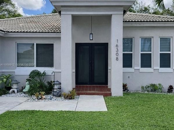 16308 SW 83rd Ln, Miami, FL 33193