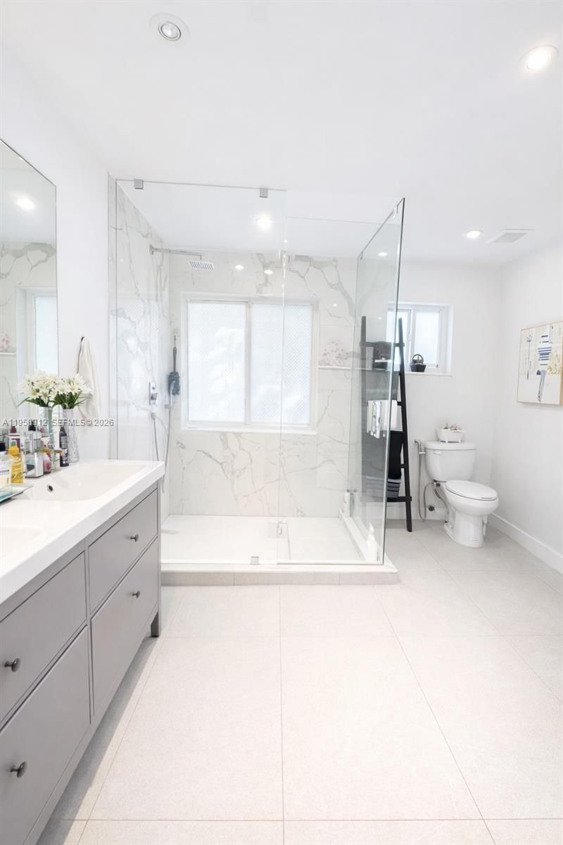 16308 SW 83rd Ln, Miami, FL 33193 Photo