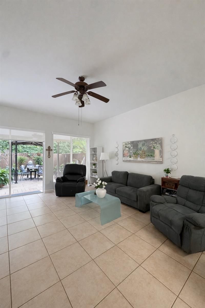 16308 SW 83rd Ln, Miami, FL 33193 Photo