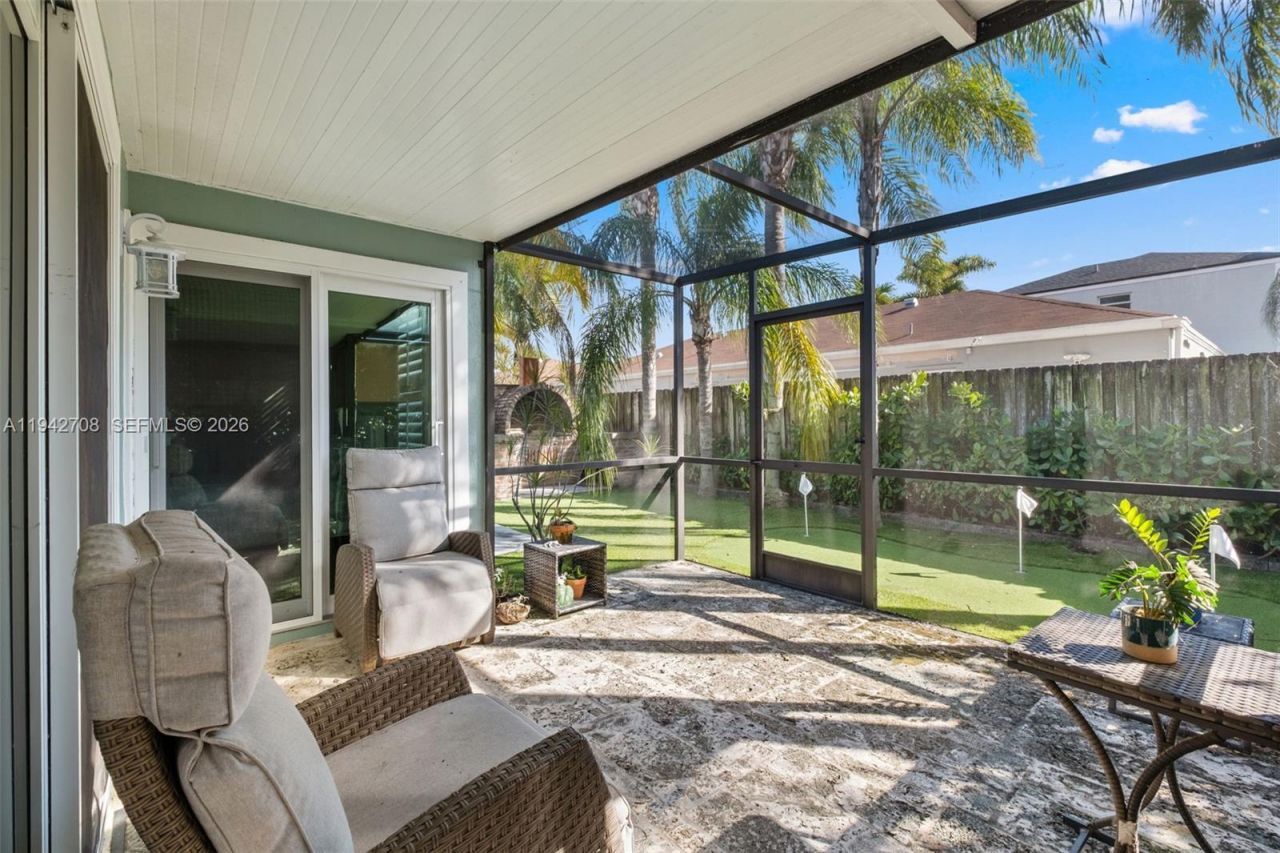 22239 SW 98th Pl, Cutler Bay, FL 33190 Photo