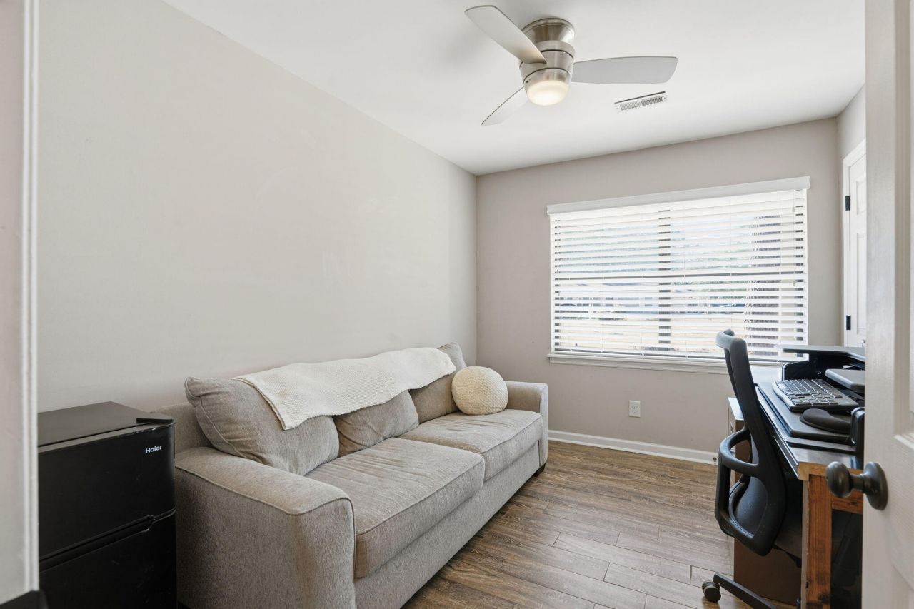 1533 Langston Drive Photo 19