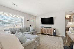 1533 Langston Drive photo 4