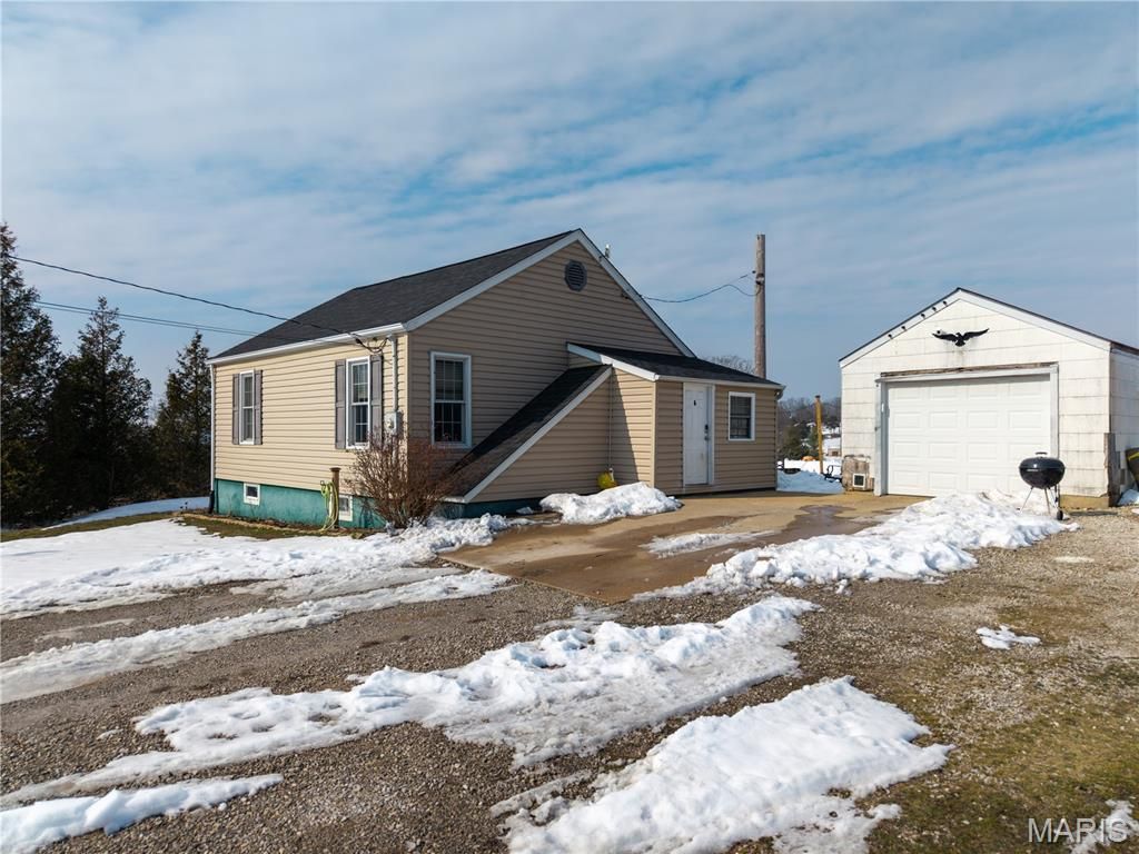 10978 State Rte A, Sainte Genevieve, MO 63670 Main Photo