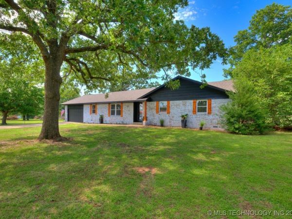 701 W 41st Street , Sand Springs, OK 74063