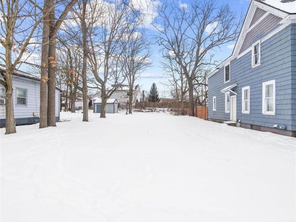 12 N River Street, Ypsilanti, MI 48198