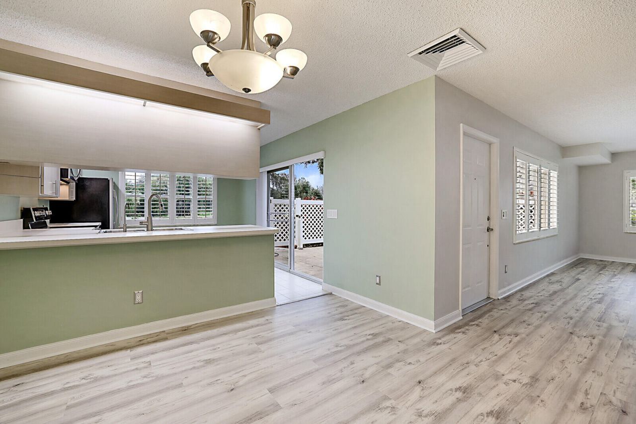 5002 Wheatley Court, Boynton Beach, FL 33436 Photo