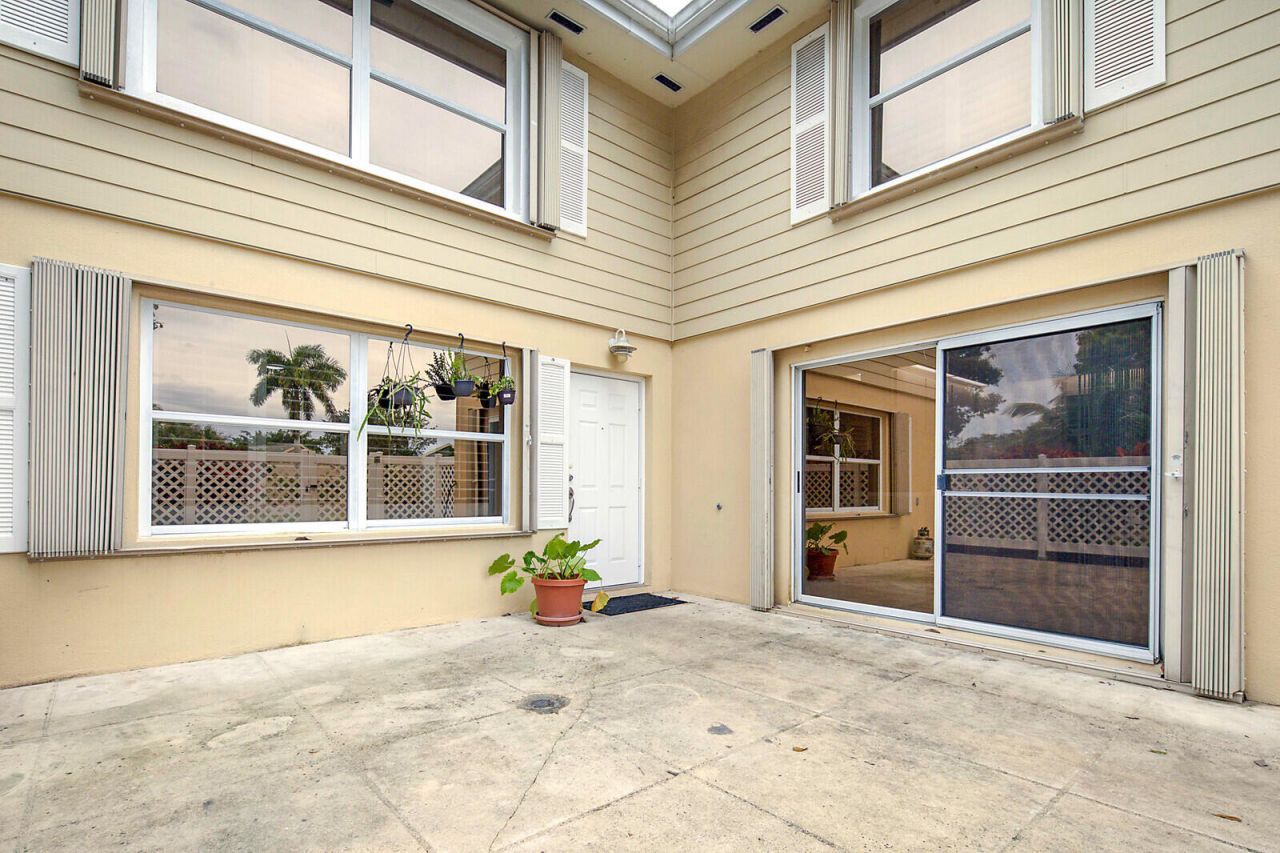 5002 Wheatley Court, Boynton Beach, FL 33436 Photo