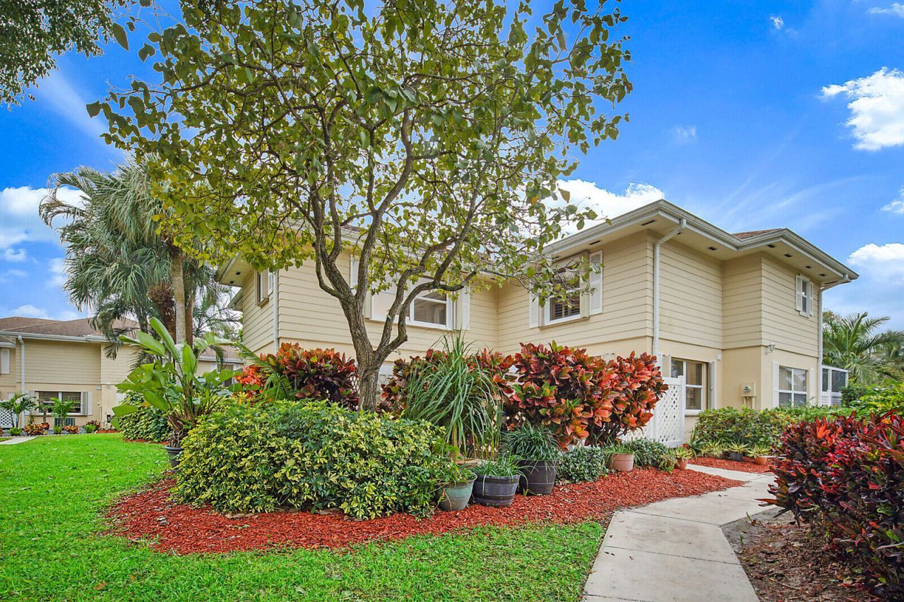 5002 Wheatley Court, Boynton Beach, FL 33436 Photo