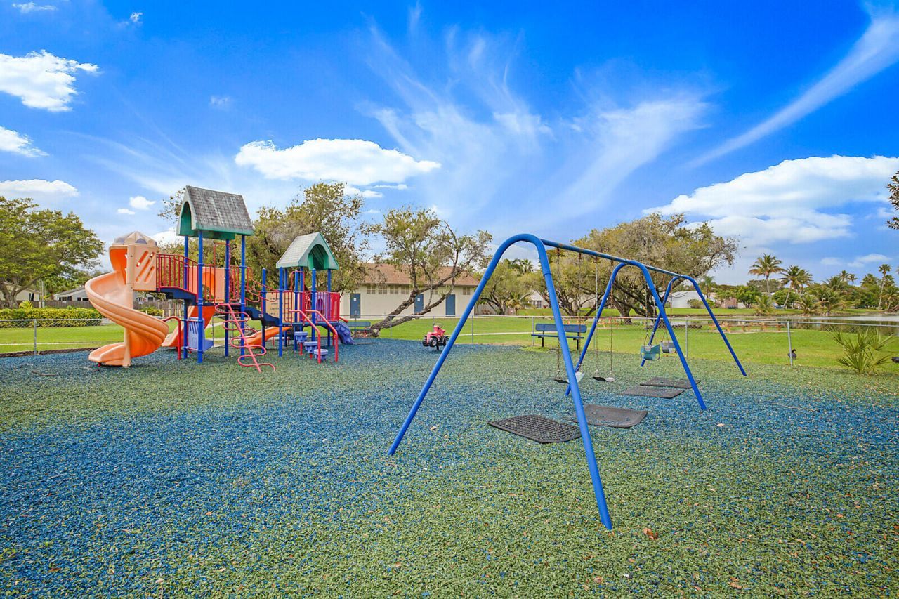 5002 Wheatley Court, Boynton Beach, FL 33436 Photo