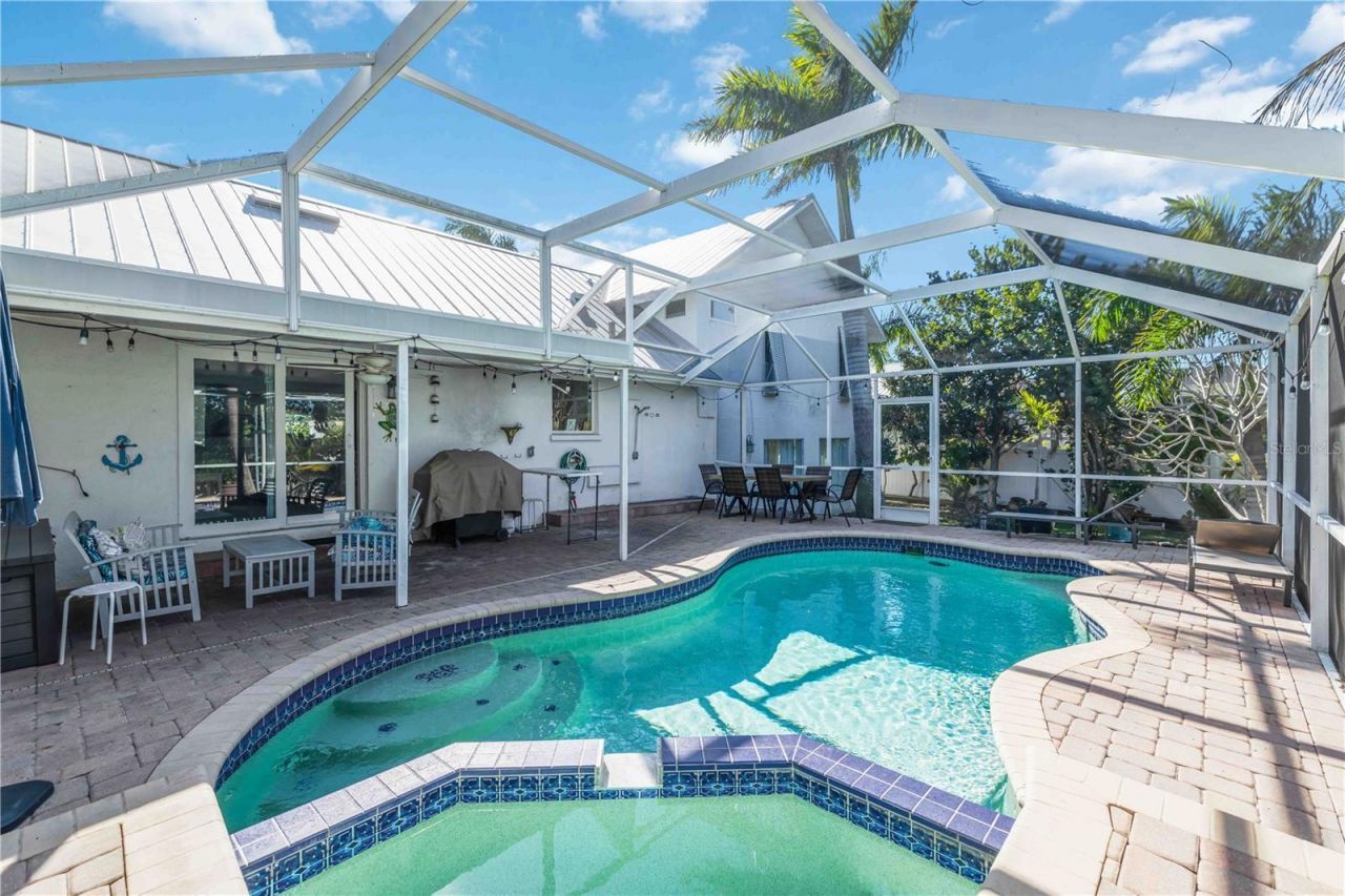 8004 22nd Avenue W, Bradenton, FL 34209 Photo