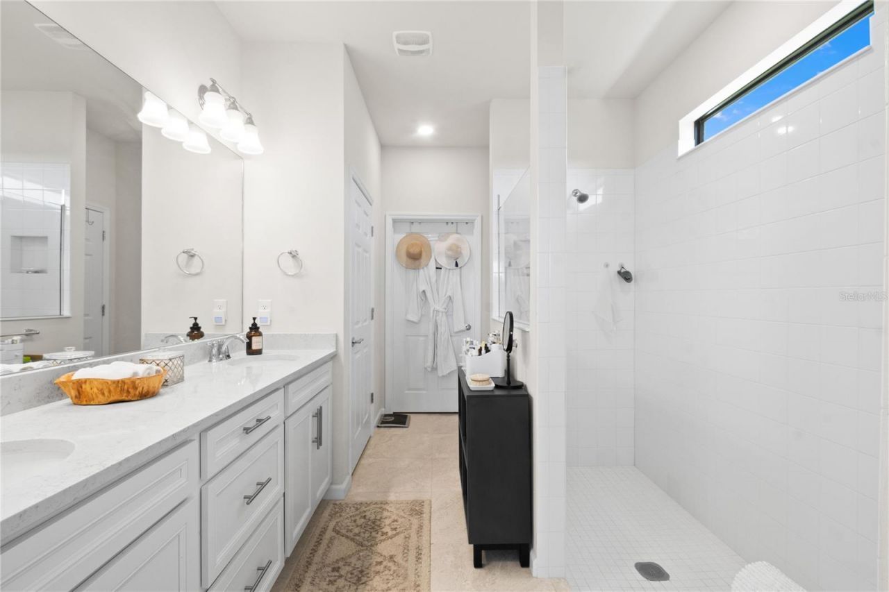 12457 Golden Sage Drive, Sarasota, FL 34238 Photo