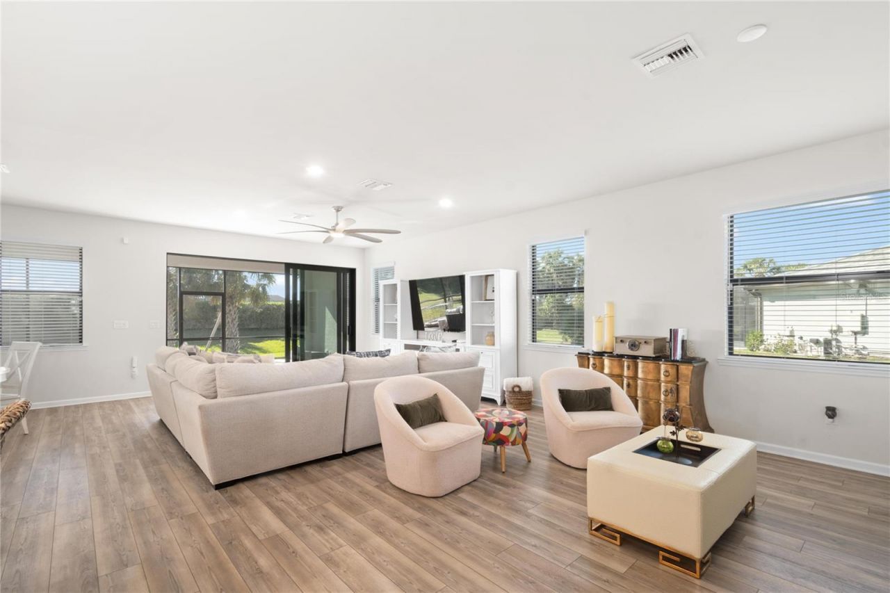 12457 Golden Sage Drive, Sarasota, FL 34238 Photo