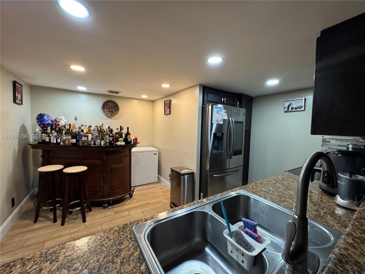 9412 NW 39th St, Sunrise, FL 33351 Photo