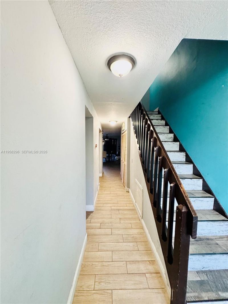 9412 NW 39th St, Sunrise, FL 33351 Photo