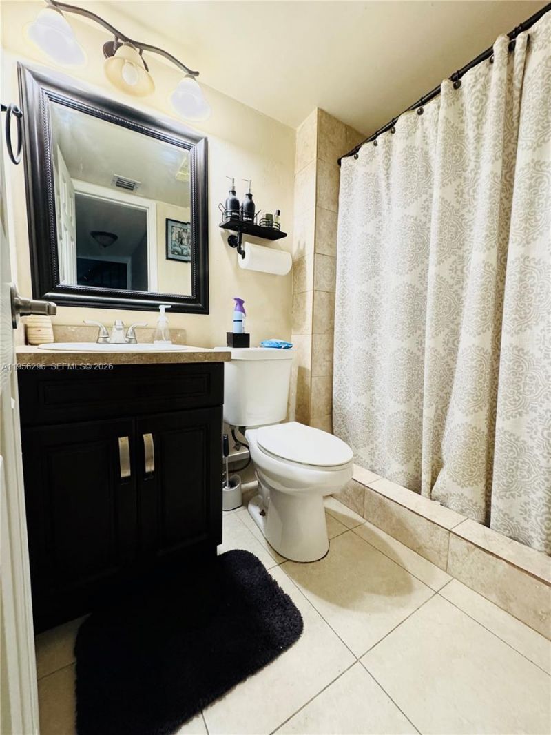 9412 NW 39th St, Sunrise, FL 33351 Photo