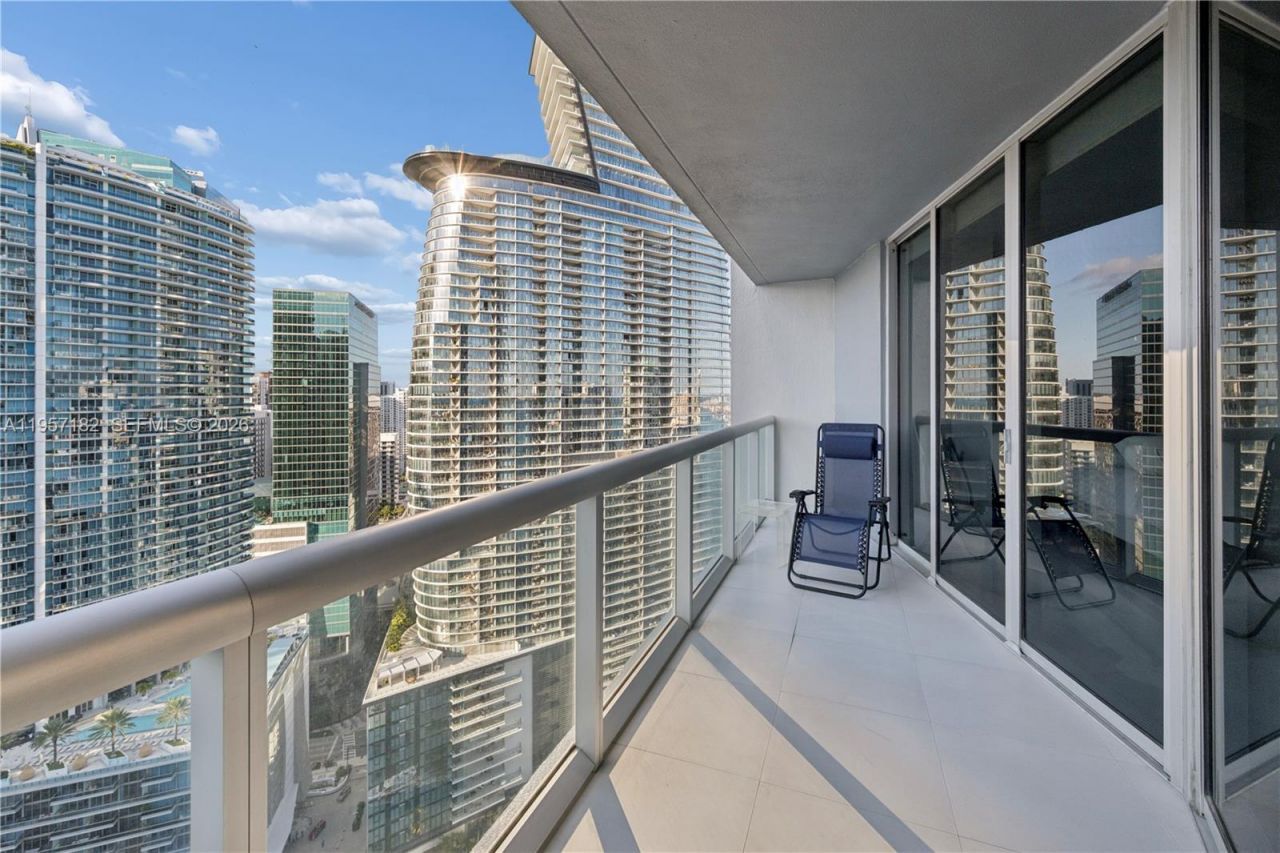 465 Brickell Ave , Unit 3804, Miami, FL 33131 Photo