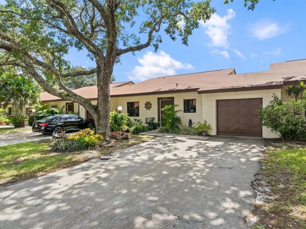 6710 S Parkway Dr , Unit 3-11, Margate, FL 33068