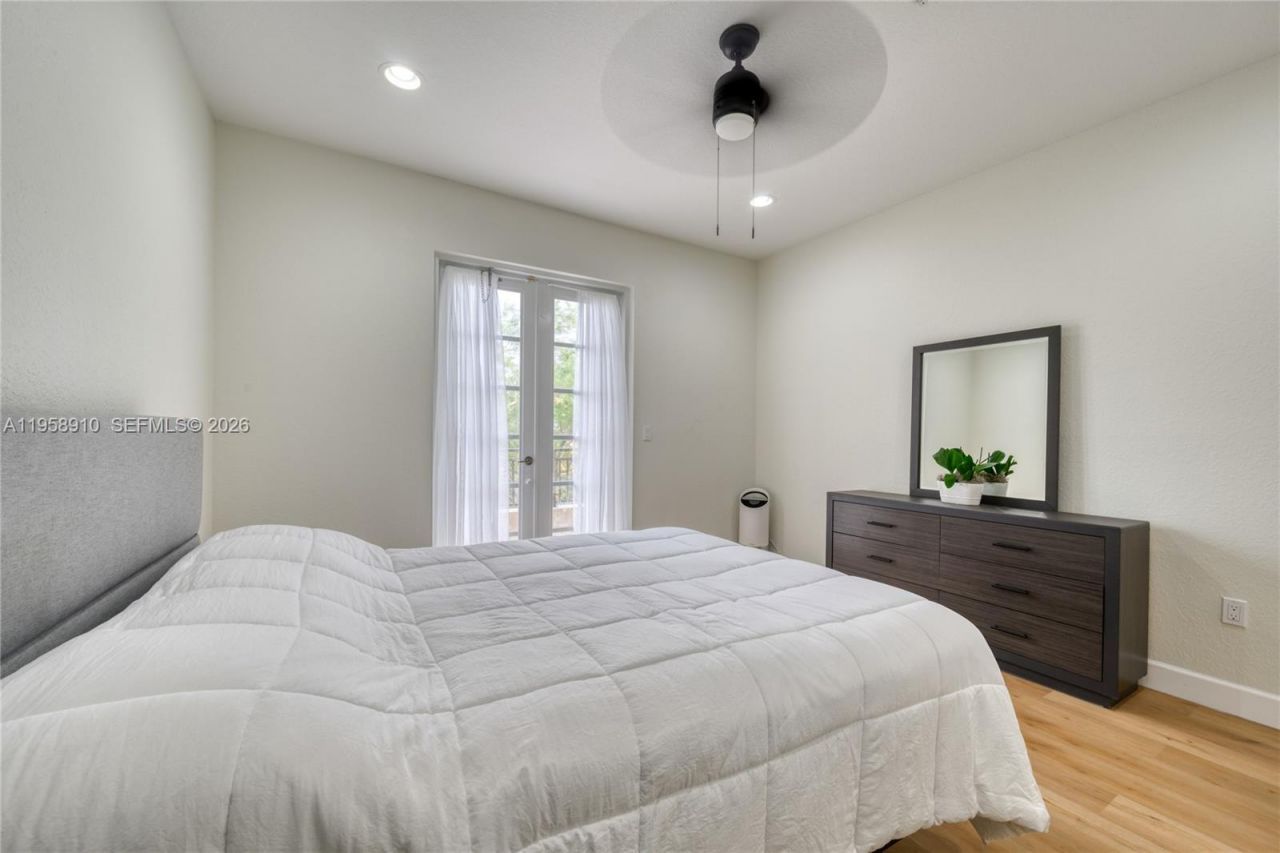 430 SW 147th Ave, Unit 430, Pembroke Pines, FL 33027 Photo