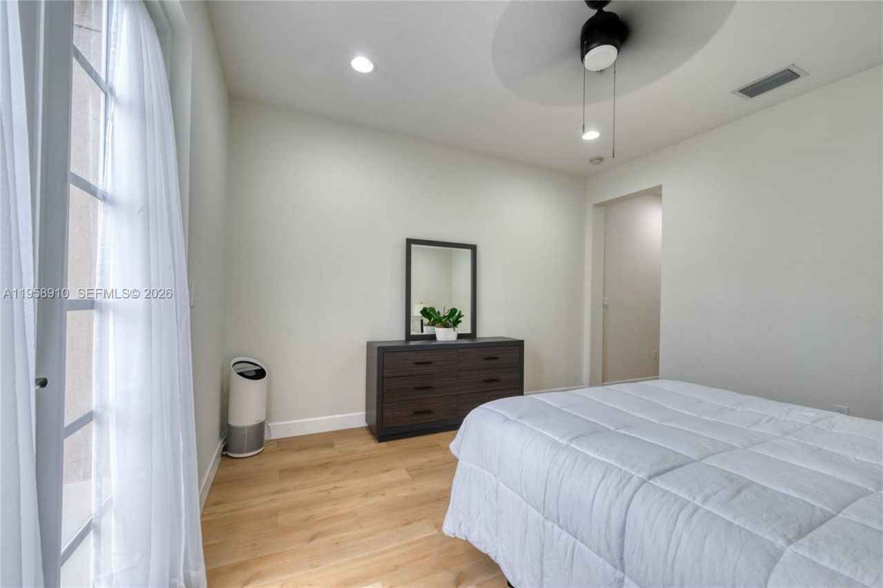 430 SW 147th Ave, Unit 430, Pembroke Pines, FL 33027 Photo