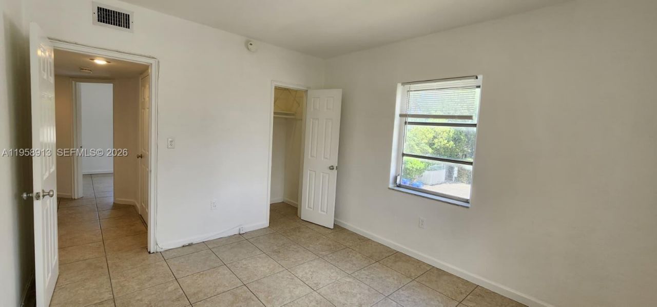 3670 SW 10th St, Unit 10B, Miami, FL 33135 Photo