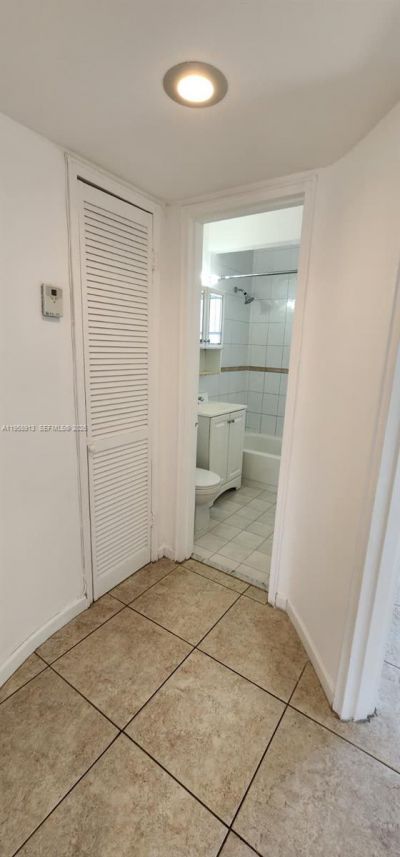 3670 SW 10th St, Unit 10B, Miami, FL 33135 Photo