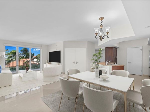 19900 E Country Club Dr , Unit 706, Aventura, FL 33180