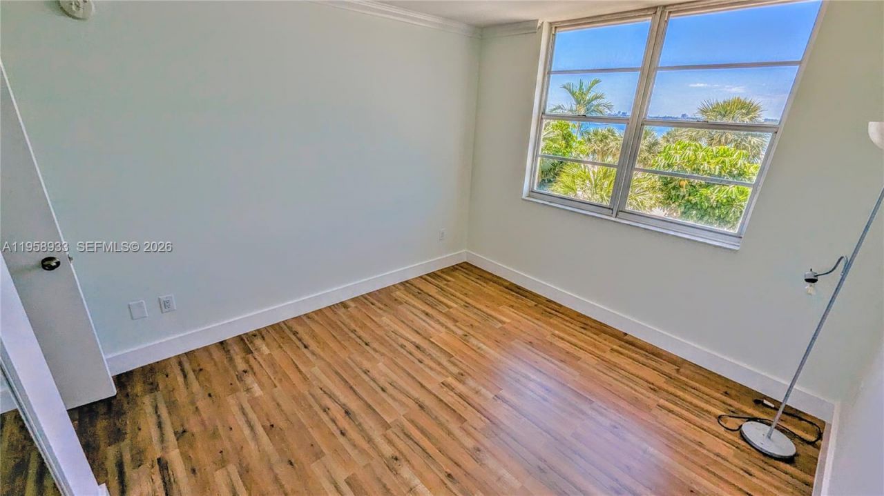 300 Bayview Dr, Unit 206, Sunny Isles Beach, FL 33160 Photo