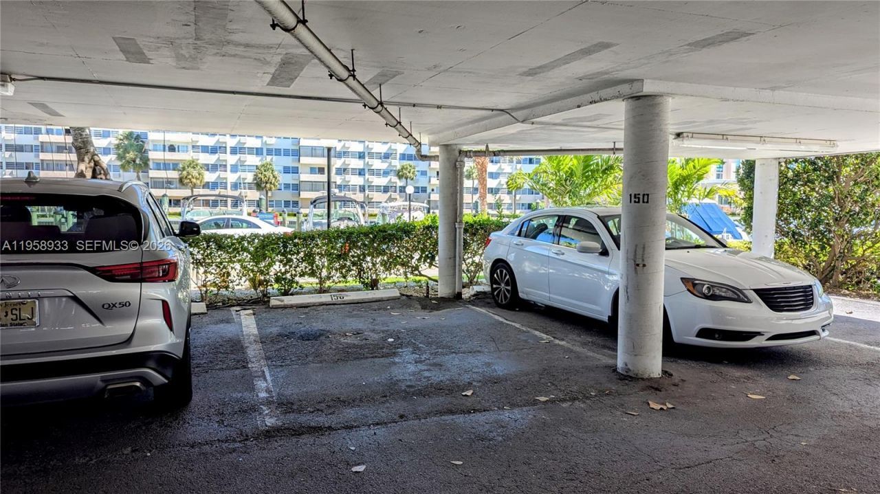 300 Bayview Dr, Unit 206, Sunny Isles Beach, FL 33160 Photo