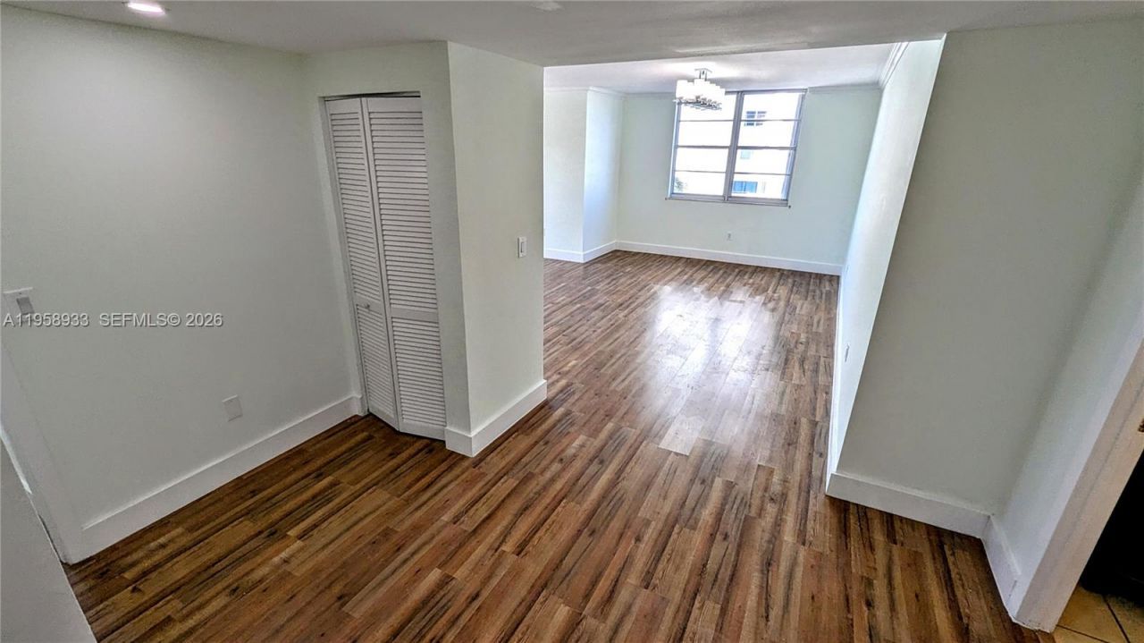 300 Bayview Dr, Unit 206, Sunny Isles Beach, FL 33160 Photo