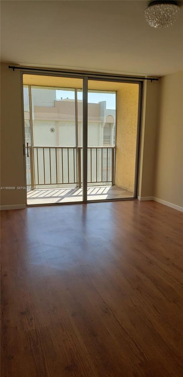 851 Three Islands Blvd, Unit 502, Hallandale Beach, FL 33009 Photo