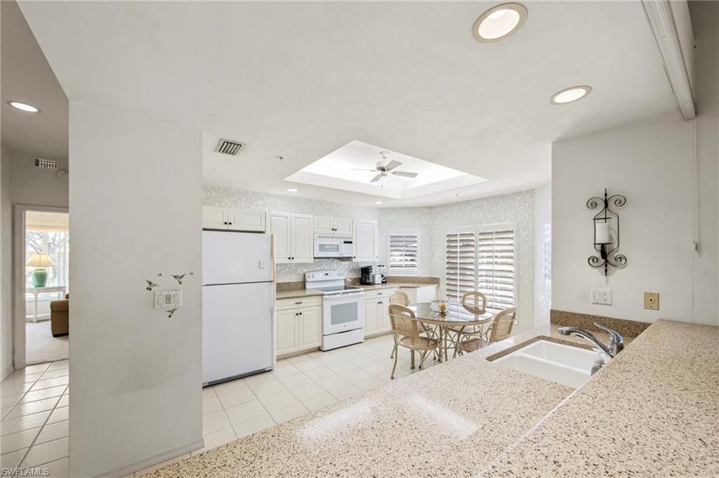 26290 Devonshire Ct, Unit 201, Bonita Springs, FL 34134 Photo
