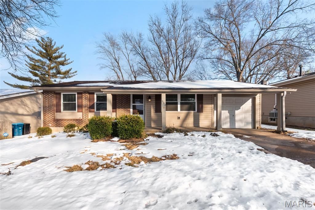 533 Golfwood Drive Drive, Ballwin, MO 63021 Main Photo