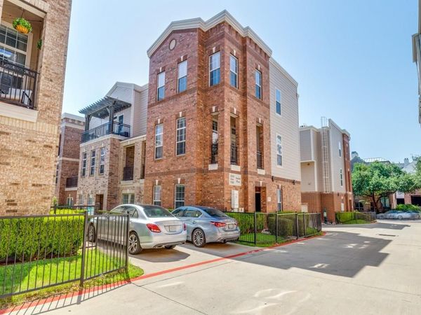 15741 Seabolt, Unit 28, Addison, TX 75001