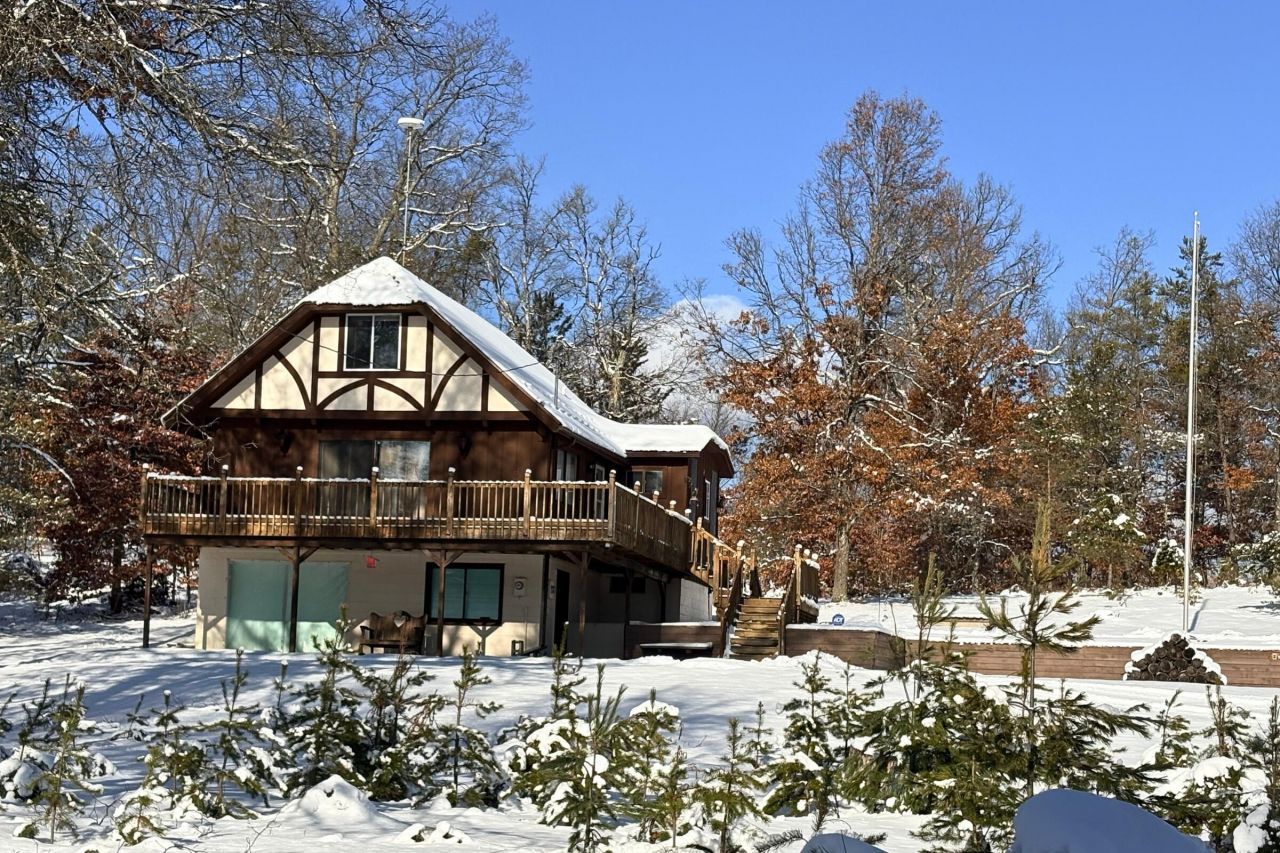 1278 W Pine Tree Road, Baldwin, MI 49304 Main Photo