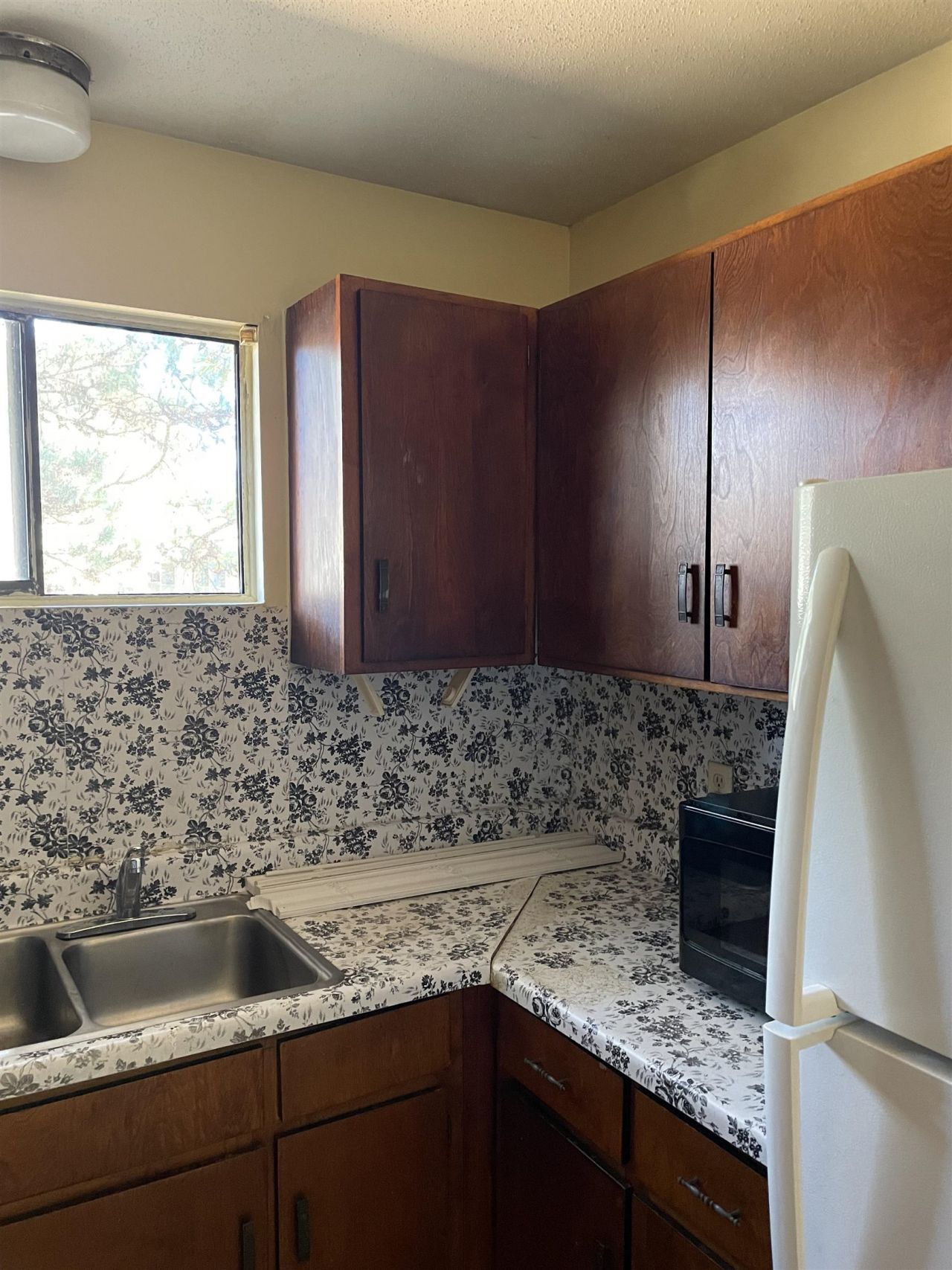 2000 Greens Blvd. Photo 10