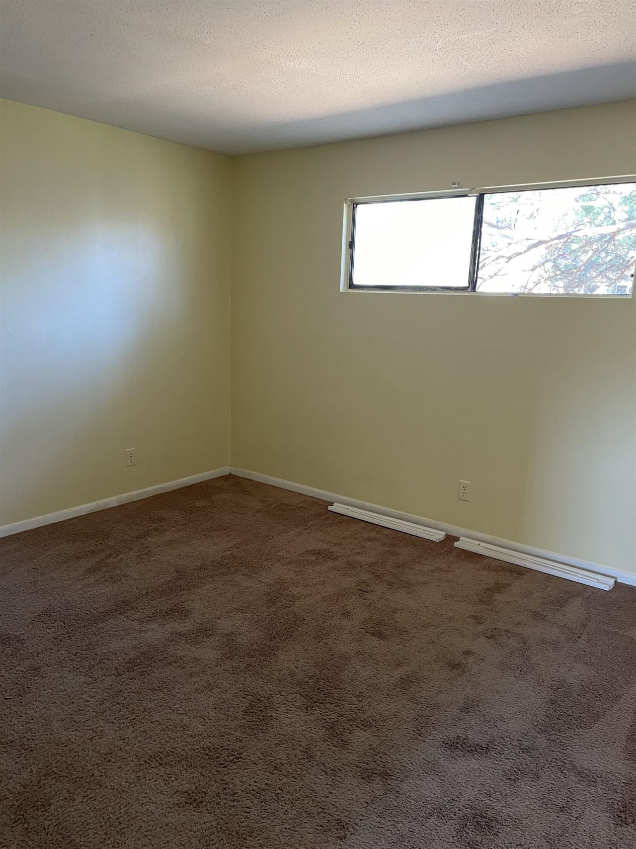 2000 Greens Blvd. Photo 14